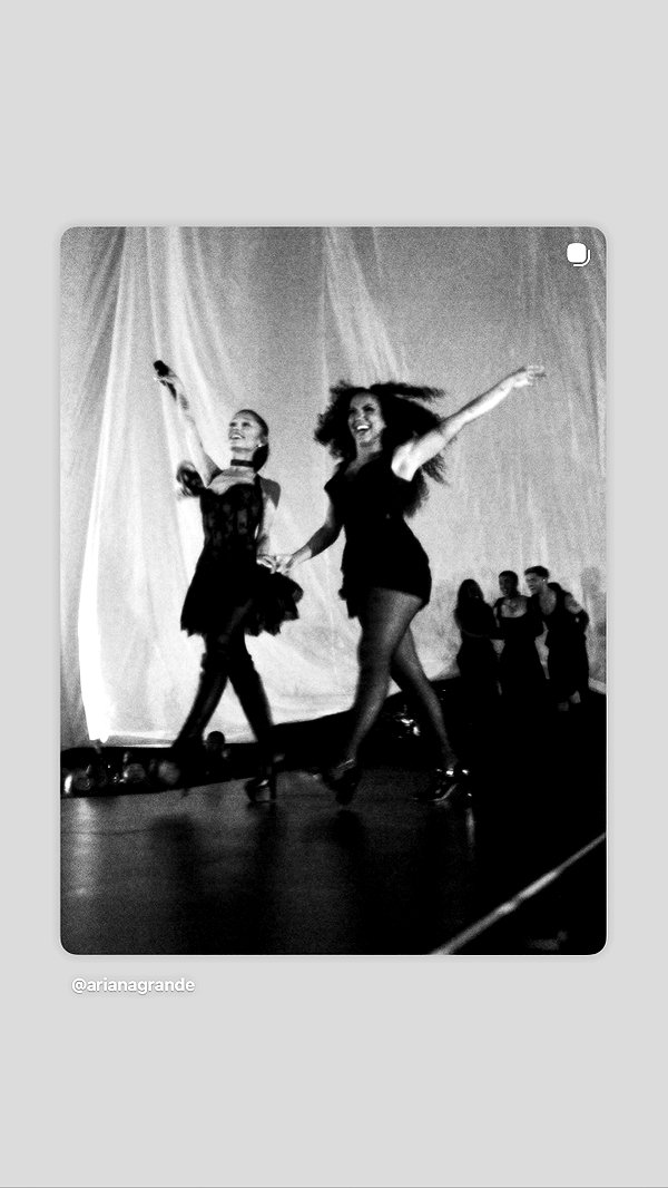 arianagrande instagram image archive image