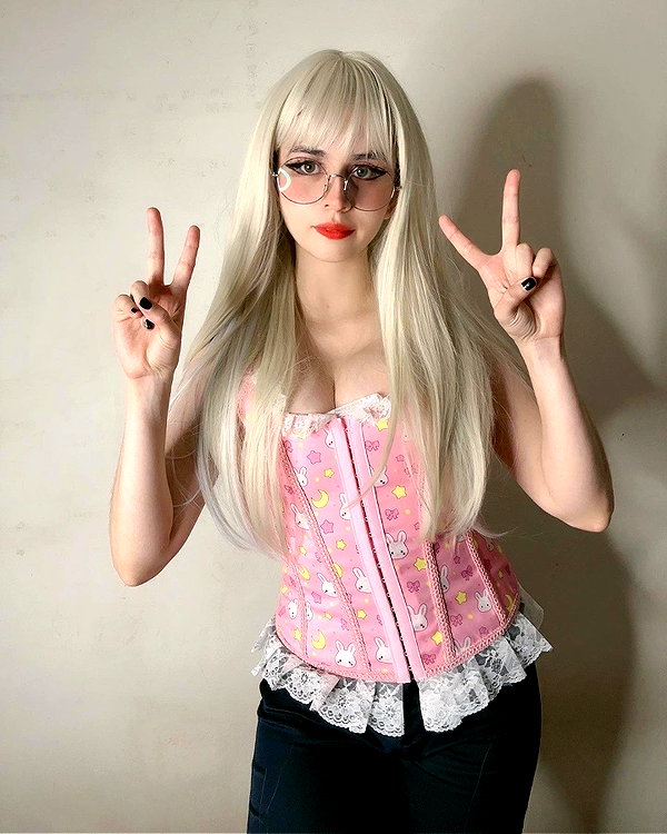 luly1980s instagram image archive image