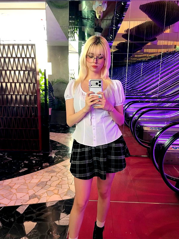 lulymakima instagram image archive image