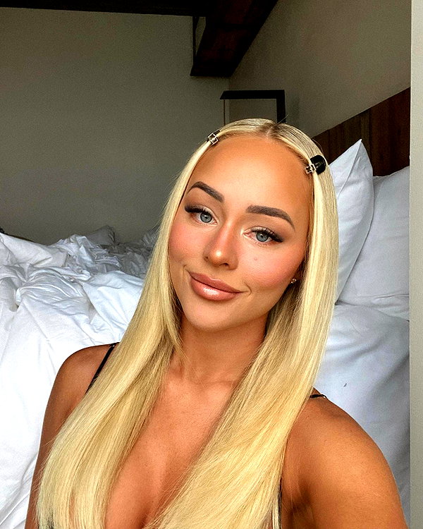 allieauton instagram image archive image