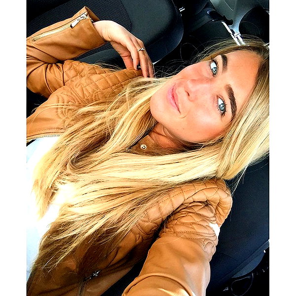 annezivi instagram image archive image