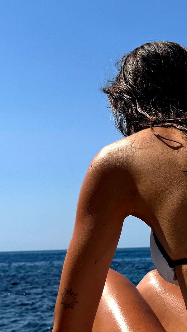 emmaaurora instagram image archive image