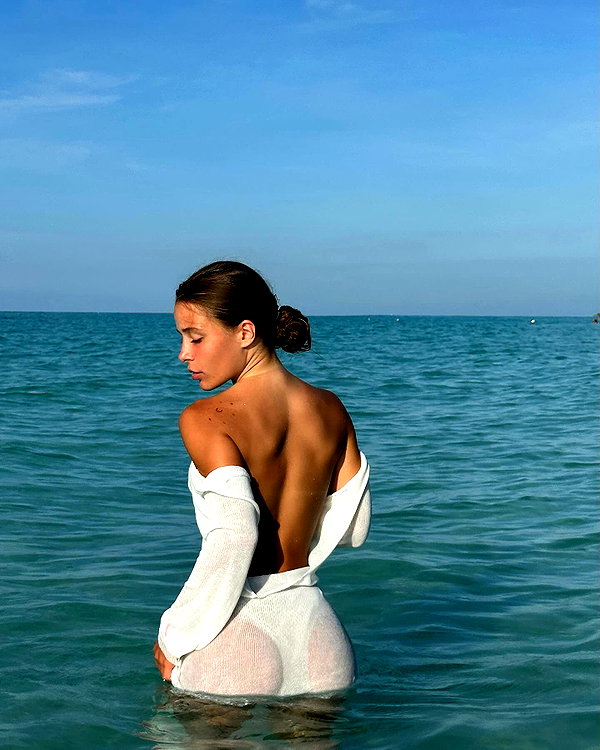enikeeva_aliya instagram image archive image