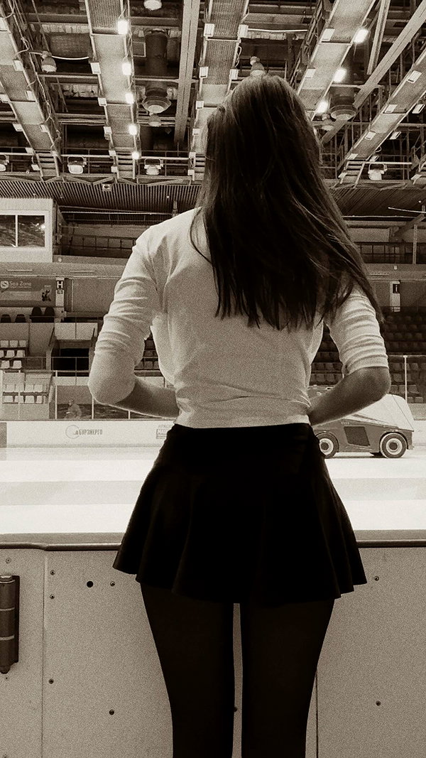 liiin.sun instagram image archive image