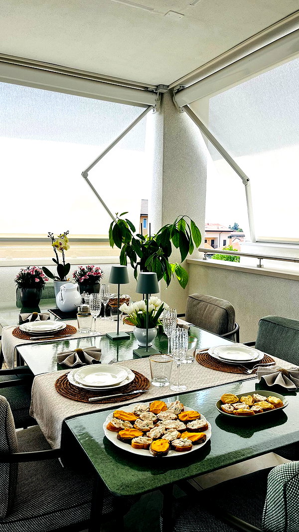 annabottoo instagram image archive image