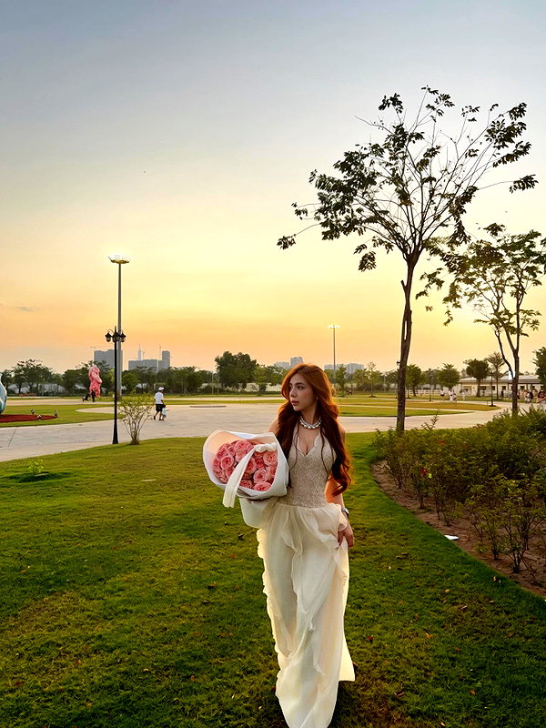 lyhythuedoxinh instagram image archive image