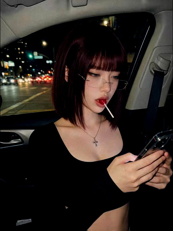 iiren_z instagram image archive image