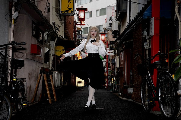 alina_thedoll instagram image archive image
