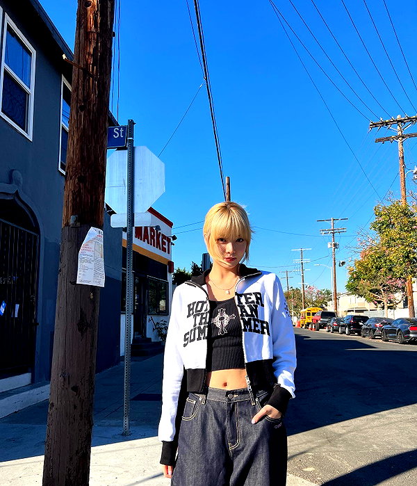 hhh.e_c.v instagram image archive image