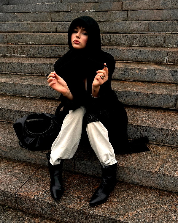 gritsa.k instagram image archive image