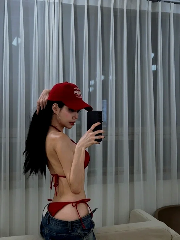 bora__look instagram image archive image
