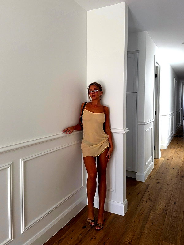 Archived image from @edenharper on Instagram