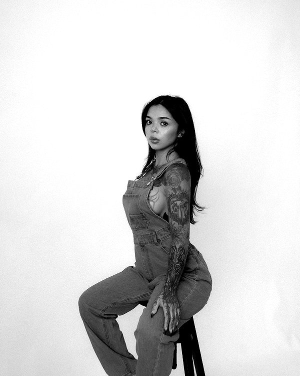 sabrvna instagram image archive image