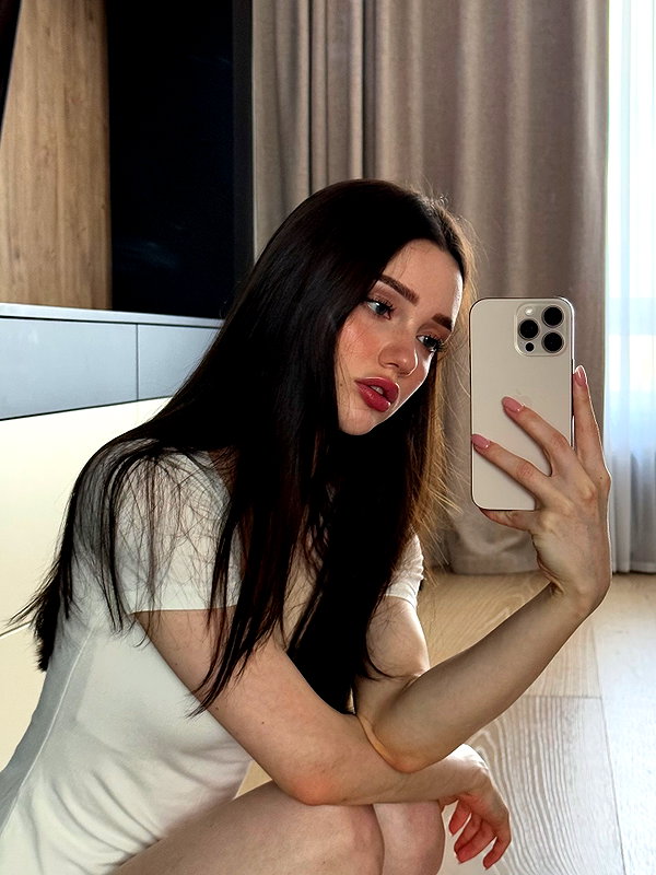 alexxndrraa instagram image archive image