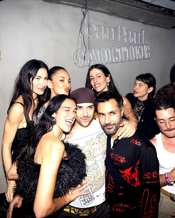 dualipa instagram image archive image