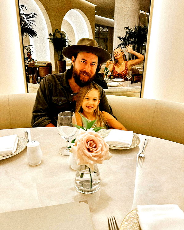 katehudson instagram image archive image