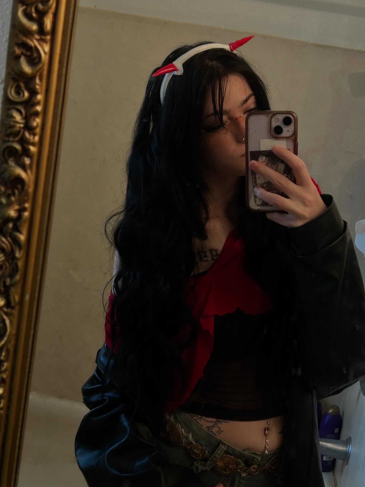 _animechika_ instagram image archive image