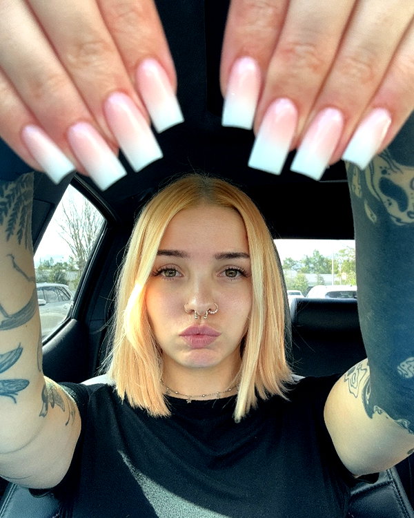 peachtoot.plz instagram image archive image