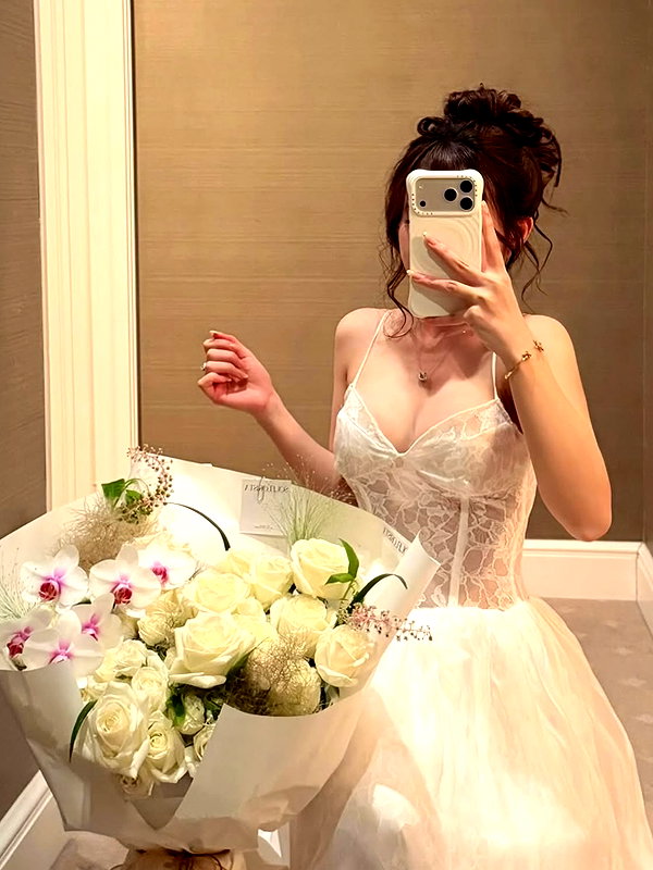 lyhythuedoxinh instagram image archive image