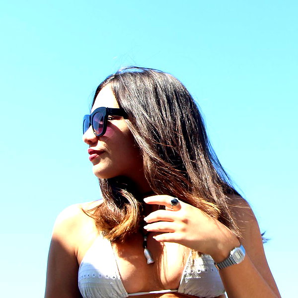 romi_henenson instagram image archive image