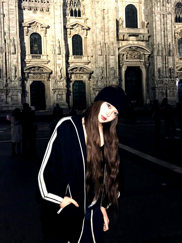 hhh.e_c.v instagram image archive image
