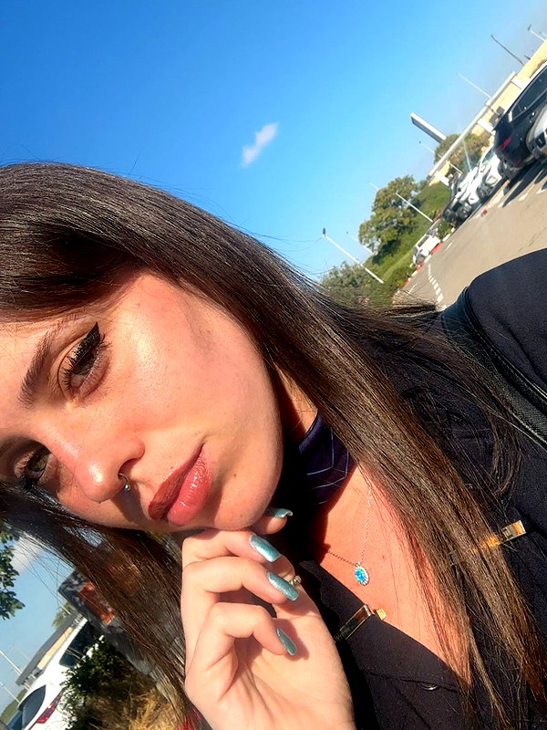 nicole.shpo instagram image archive image