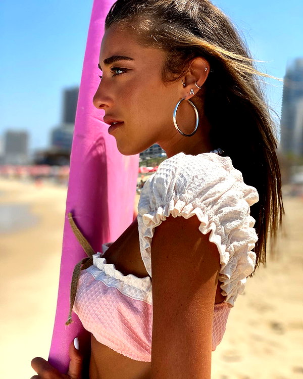 annezivi instagram image archive image