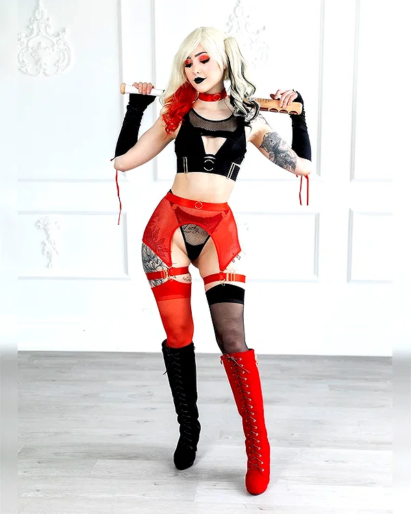luxlo.xo instagram image archive image