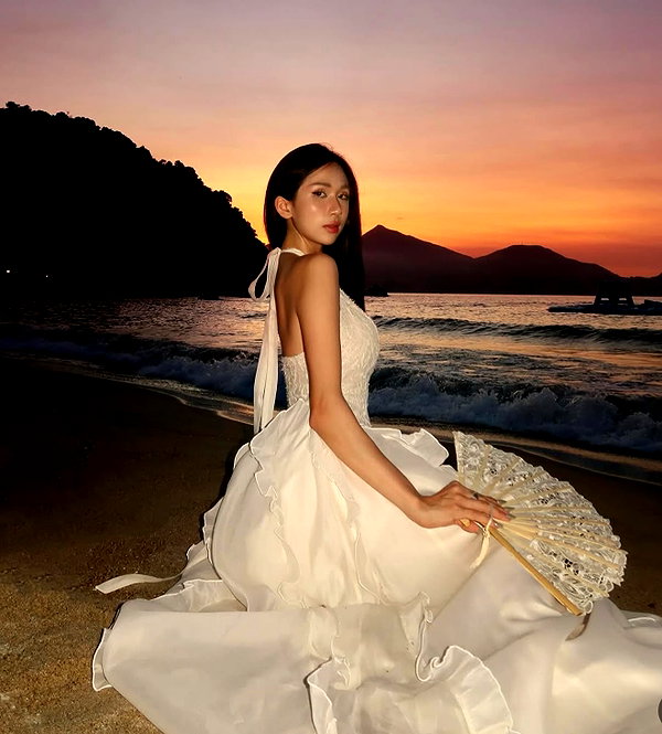 lyhythuedoxinh instagram image archive image
