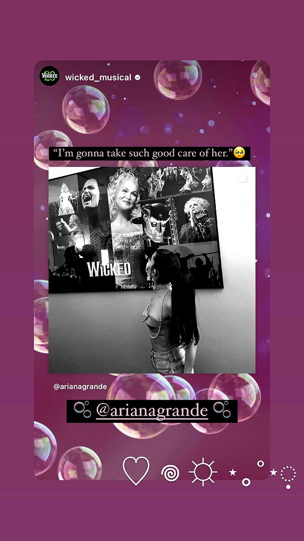 arianagrande instagram image archive image