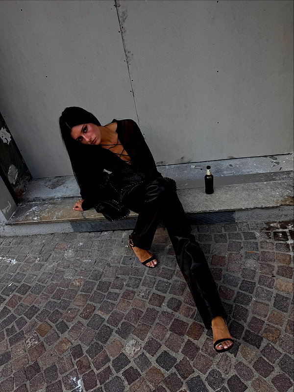 reneeebeller instagram image archive image
