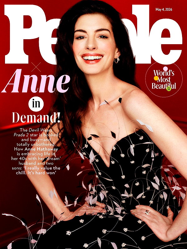 annehathaway instagram image archive image