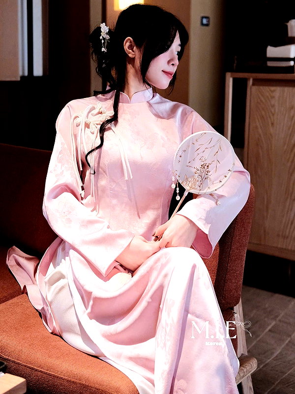 lyhythuedoxinh instagram image archive image