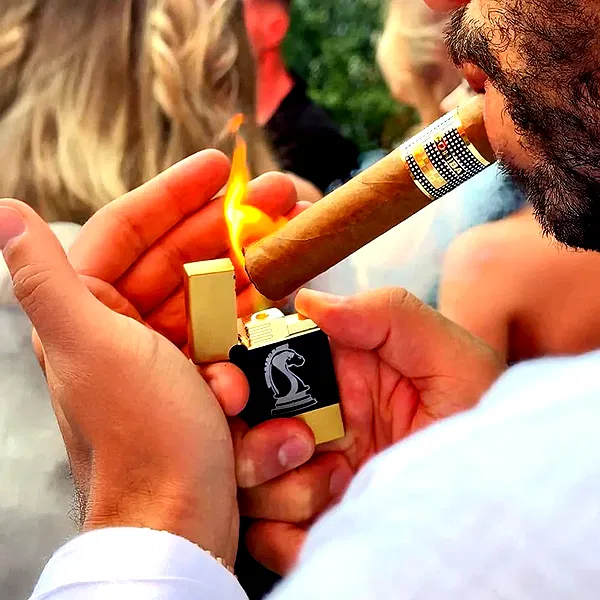 tateauraa tateauraa archive image