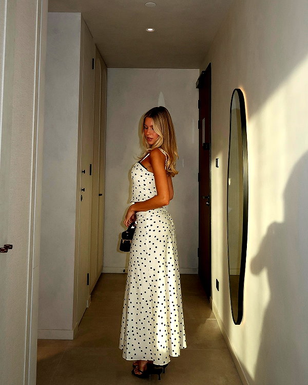 sophiebatzloff instagram image archive image