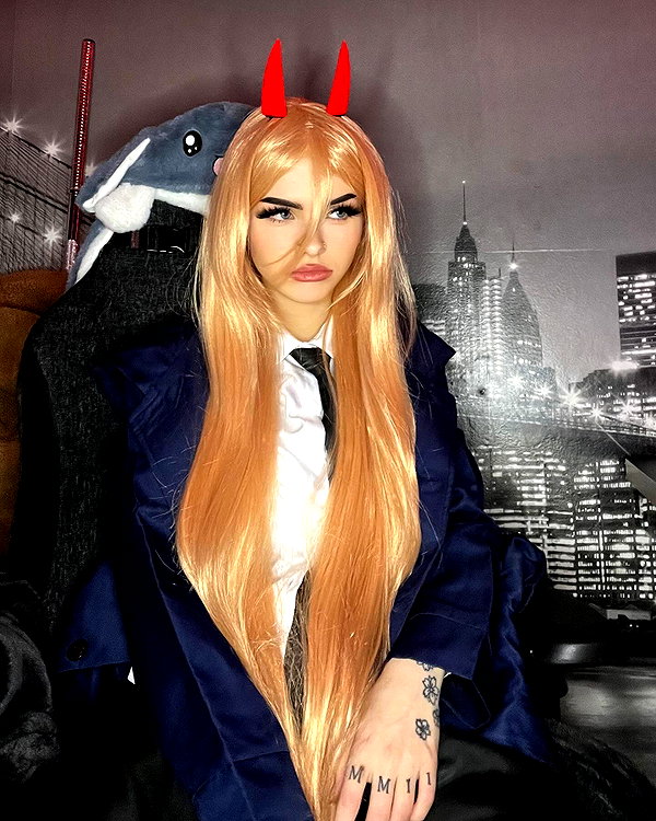 alice_hez instagram image archive image