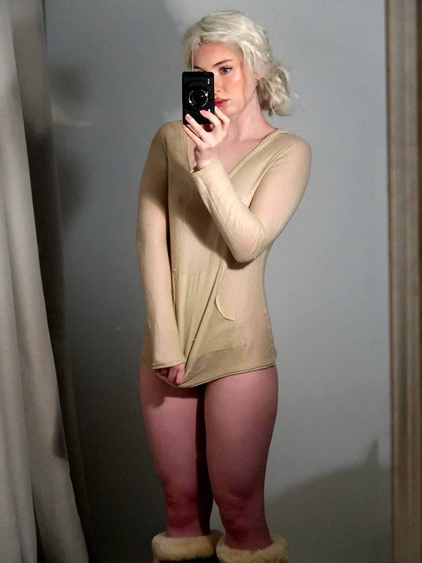 danielledawnnn instagram image archive image