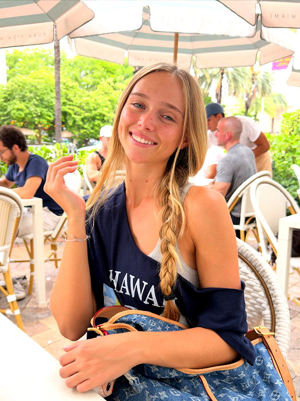 kyla.doddsss instagram image archive image