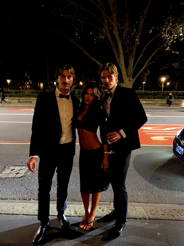 oliviaphillipps instagram image archive image