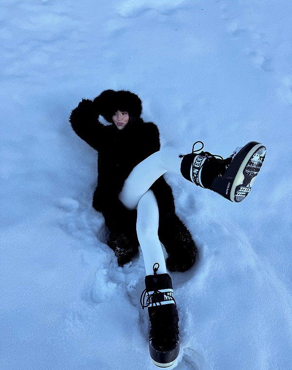 zoeliss instagram image archive image