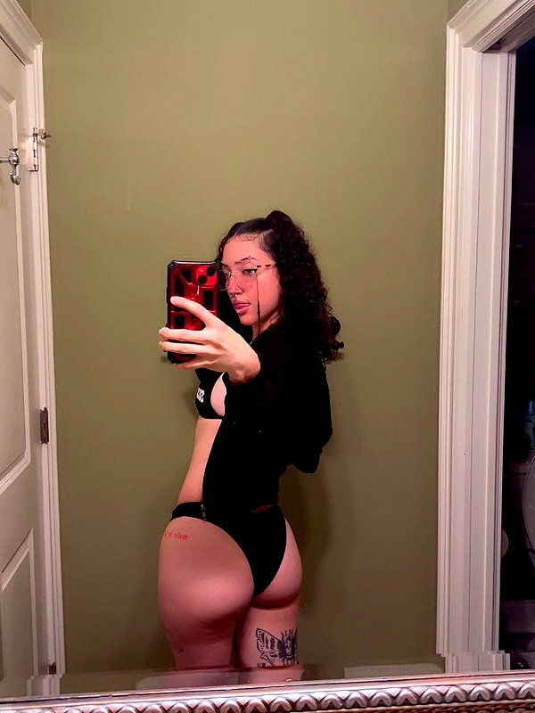 luucifina instagram image archive image