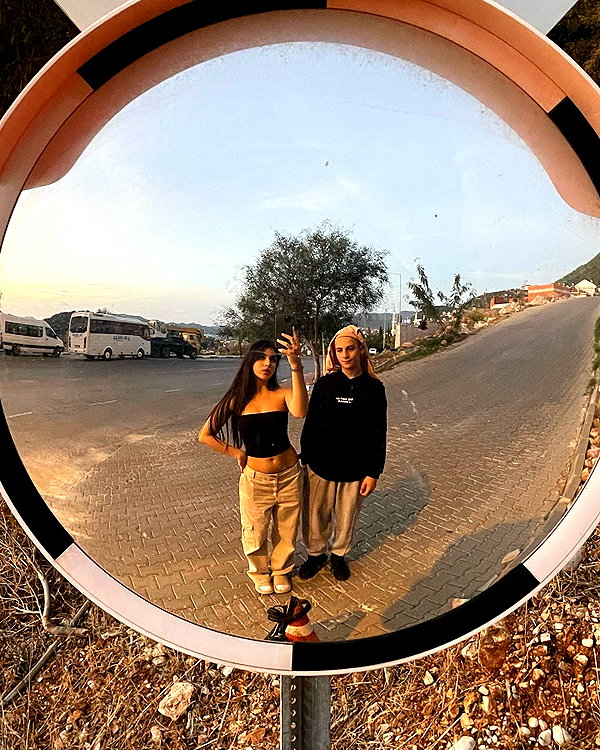 owlydiaa instagram image archive image