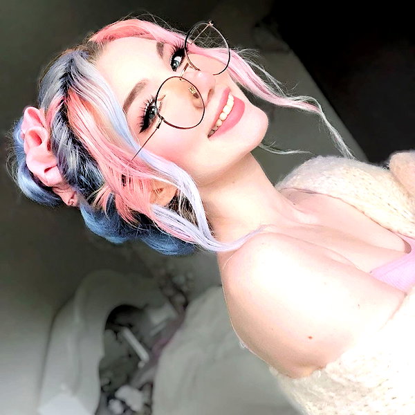 danielle.mercedie instagram image archive image