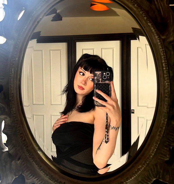 scarlett_ichor instagram image archive image