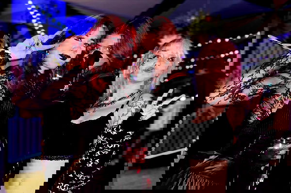 iluvmeww iluvmeww archive image