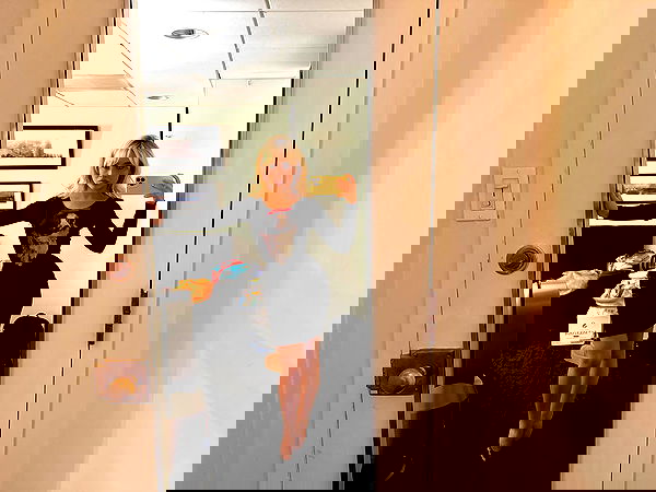 sabrinacarpenter sabrinacarpenter archive image