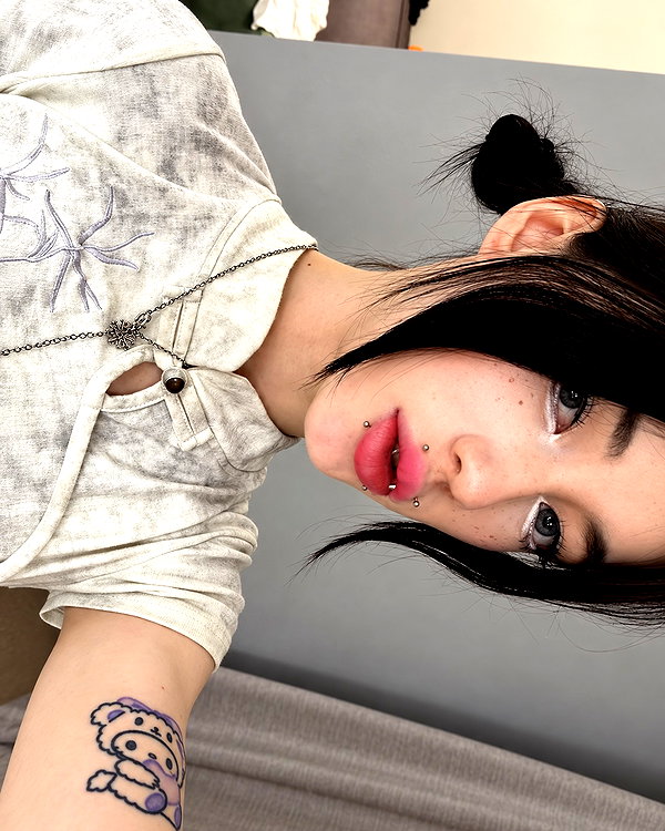 mia_goth2004 instagram image archive image