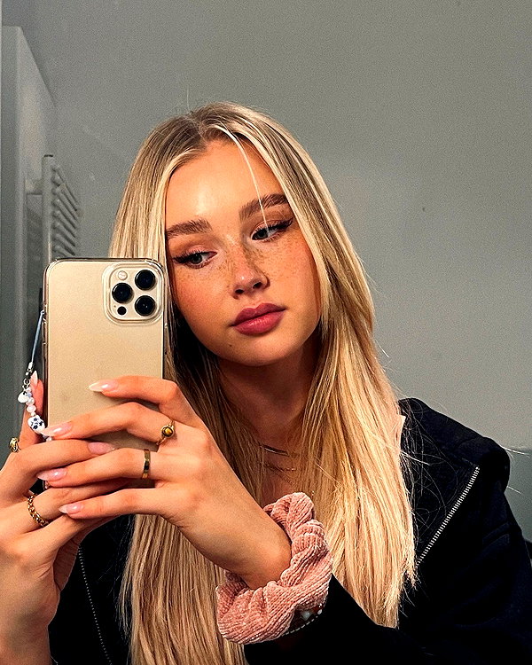 lilih instagram image archive image
