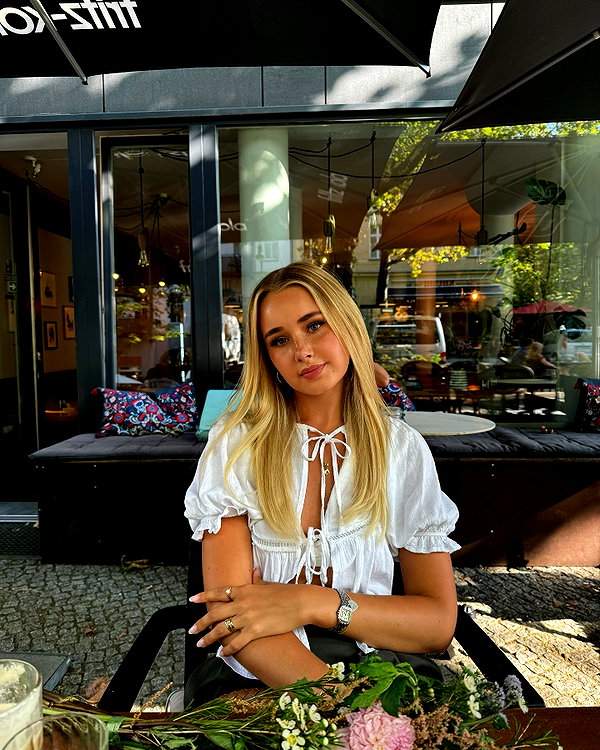 lilih instagram image archive image