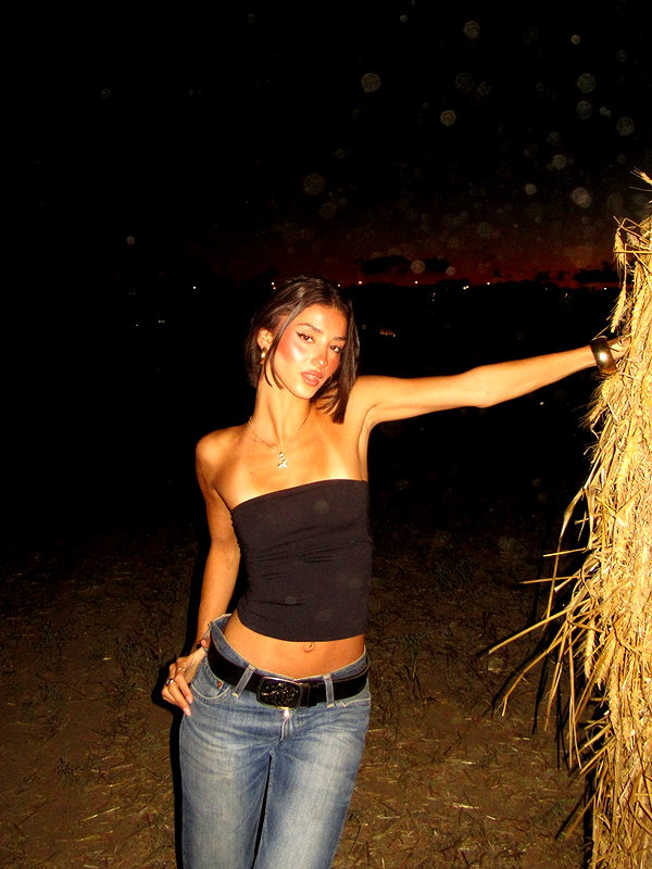 efrat_elmalich instagram image archive image